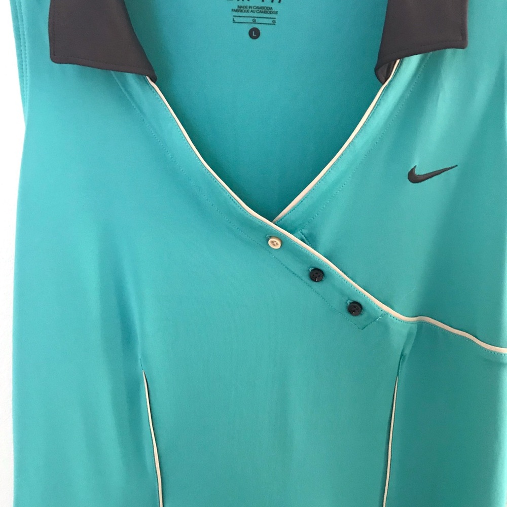 SOLD Nike Dri Fit Maria Sharapova Tennis Dress - Picture 3 of 8